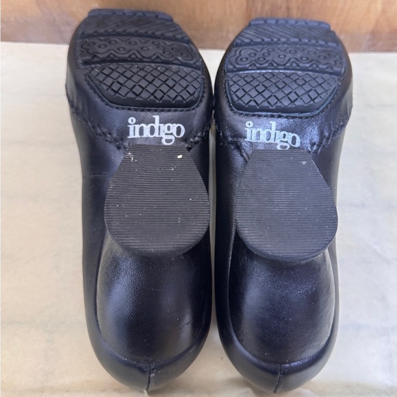 Hush Puppies Black Leather Loafers